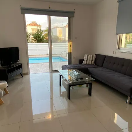 Villa 3-bedroom With Swimming Pool 1km From Beach Protaras